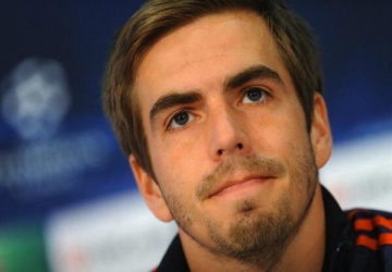 Lahm ne veut plus jouer latéral gauche 