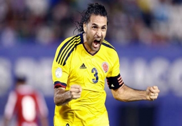 100 sélections pour Mario Yepes