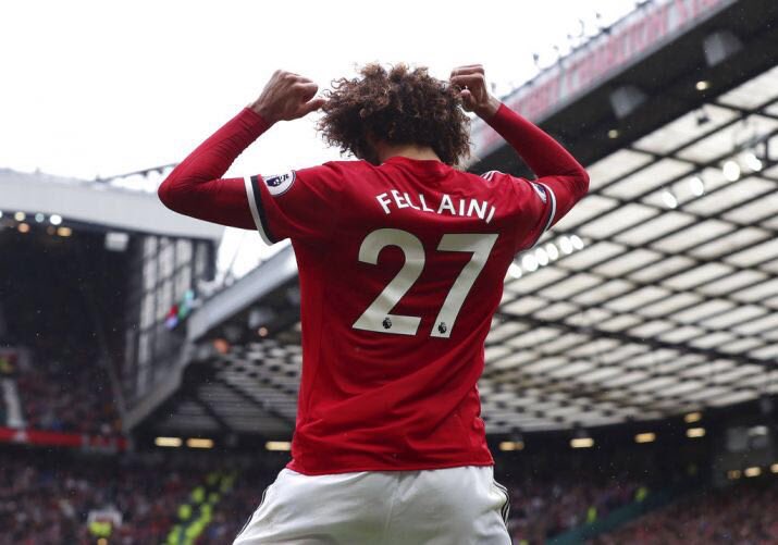 Marouane Fellaini prolonge avec Manchester United (off.)