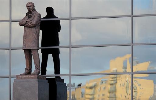 Manchester United: une statue de Ferguson dévoilée à Old Trafford