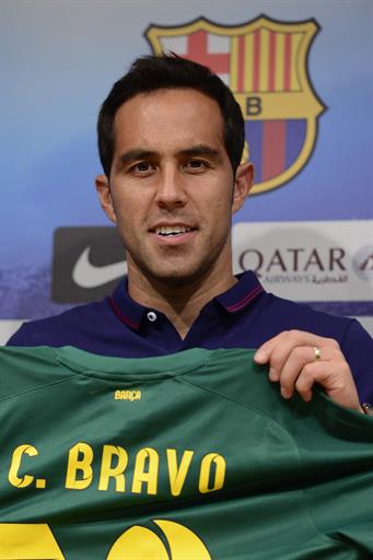 Claudio Bravo vise un poste de titulaire au FC Barcelone