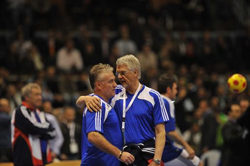 Aimé Jacquet en visite à Clairefontaine 